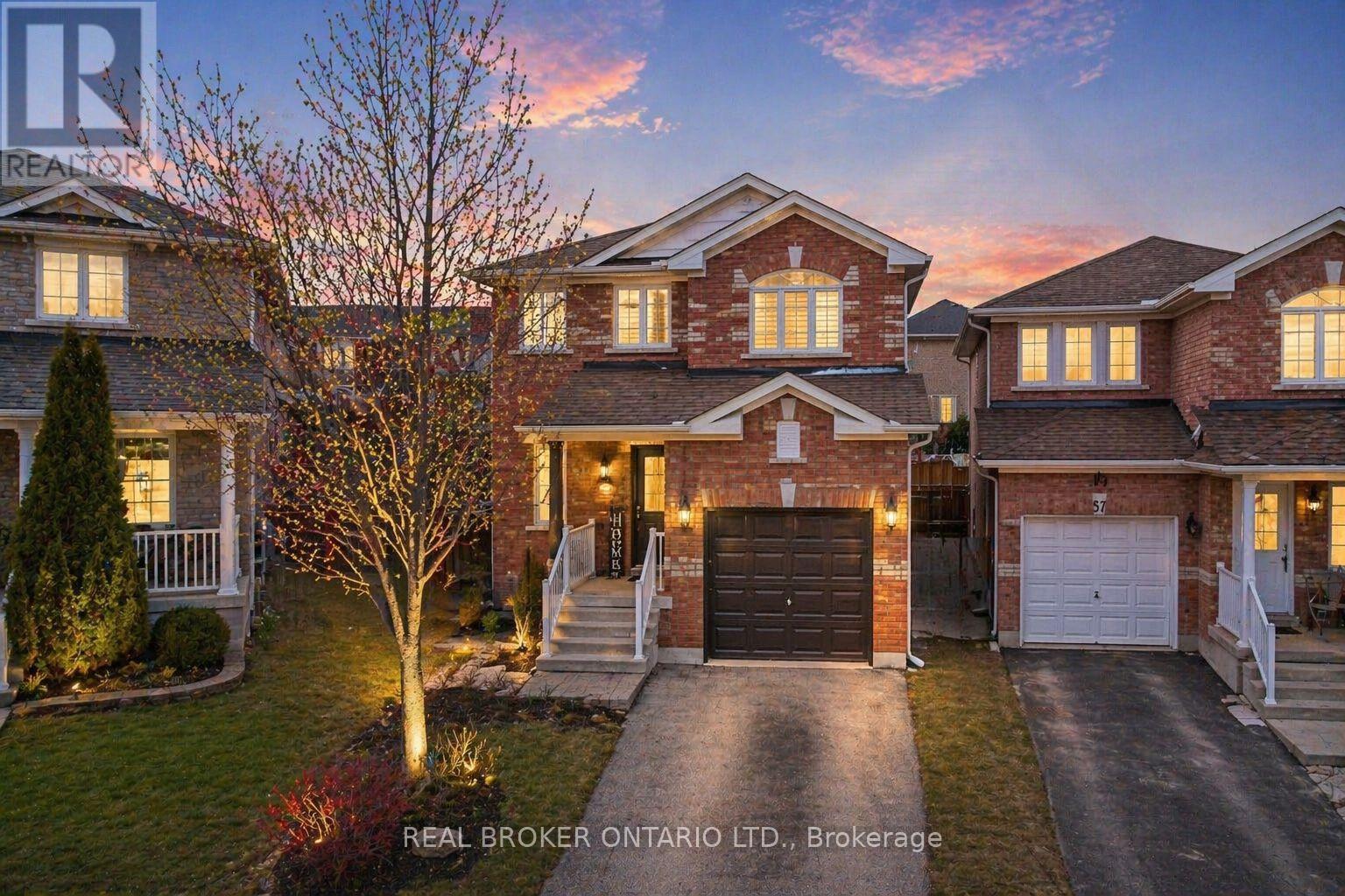 55 Christina Crescent, Bradford West Gwillimbury, Ontario  L3Z 0B1 - Photo 2 - N13117654