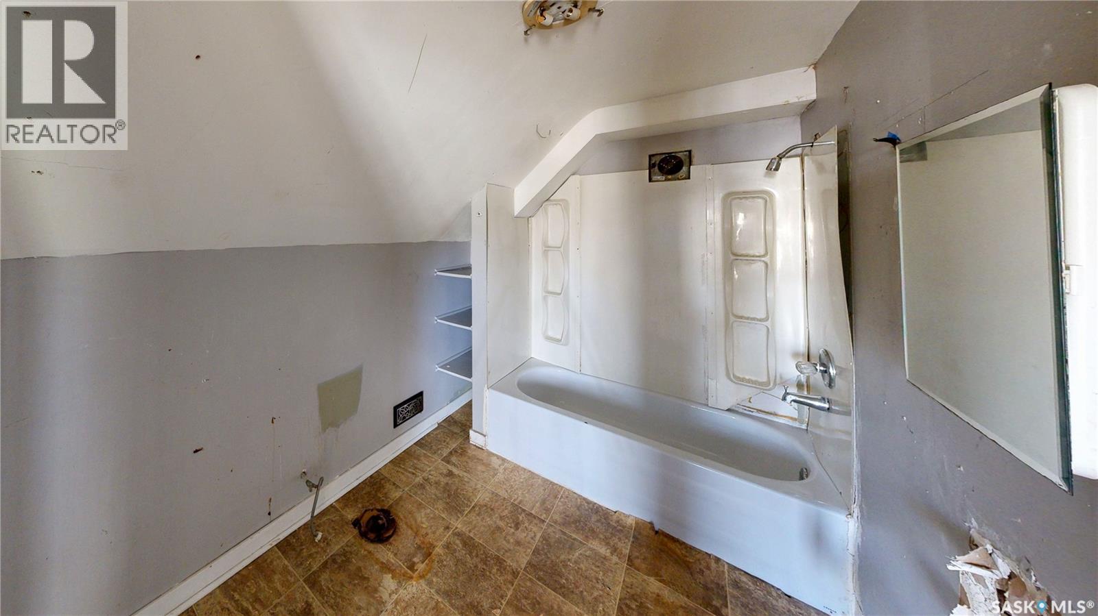 1943 Montreal Street, Regina, Saskatchewan  S4P 1L4 - Photo 17 - SK036652