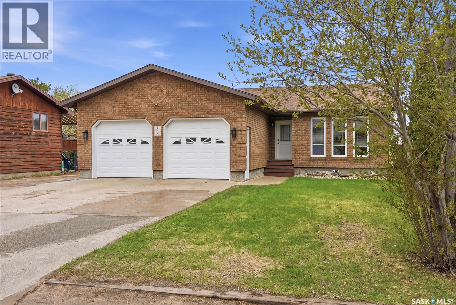 165 3rd Street, Pilot Butte, Saskatchewan  S0G 3Z0 - Photo 2 - SK036638