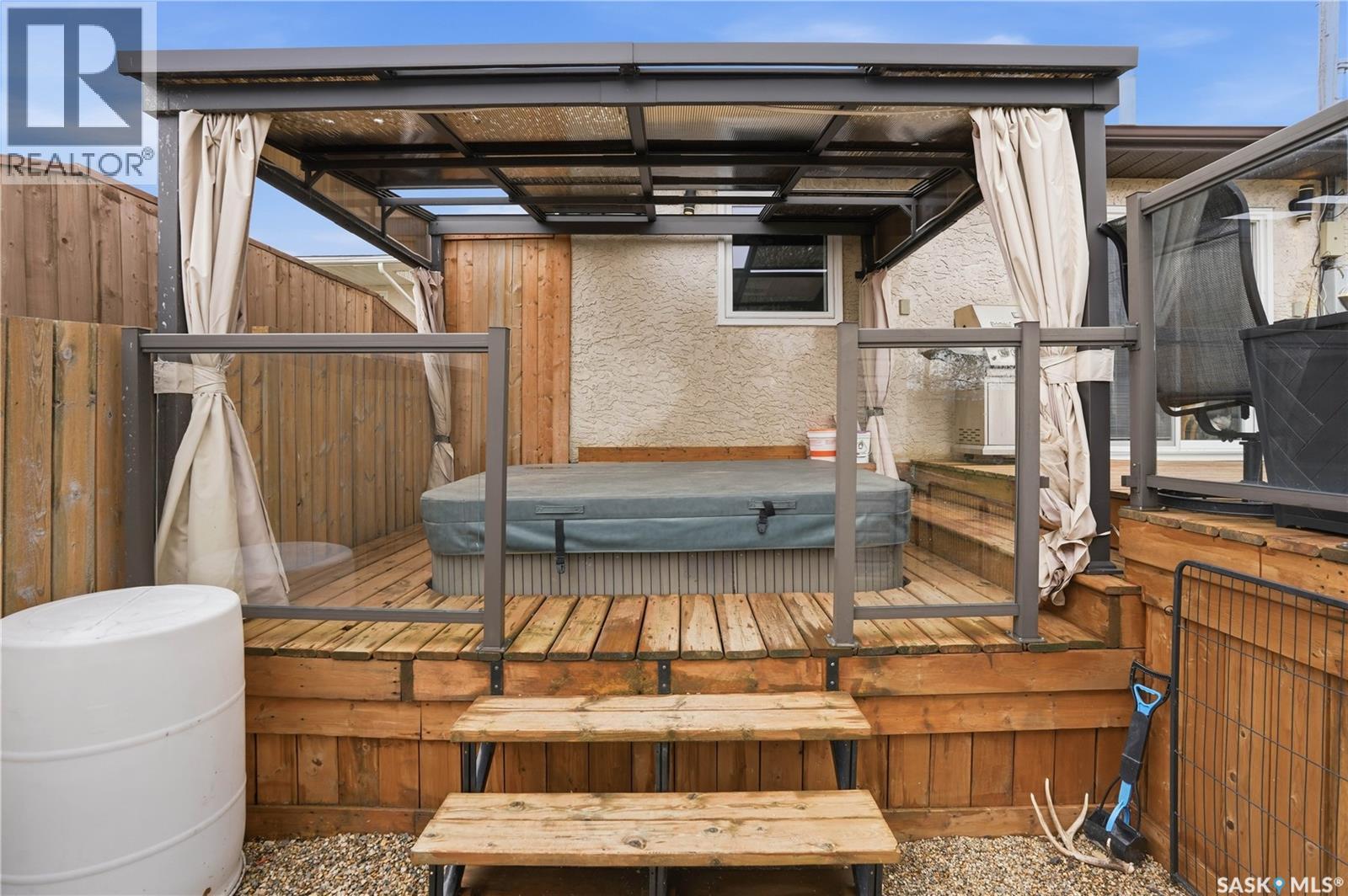 165 3rd Street, Pilot Butte, Saskatchewan  S0G 3Z0 - Photo 33 - SK036638