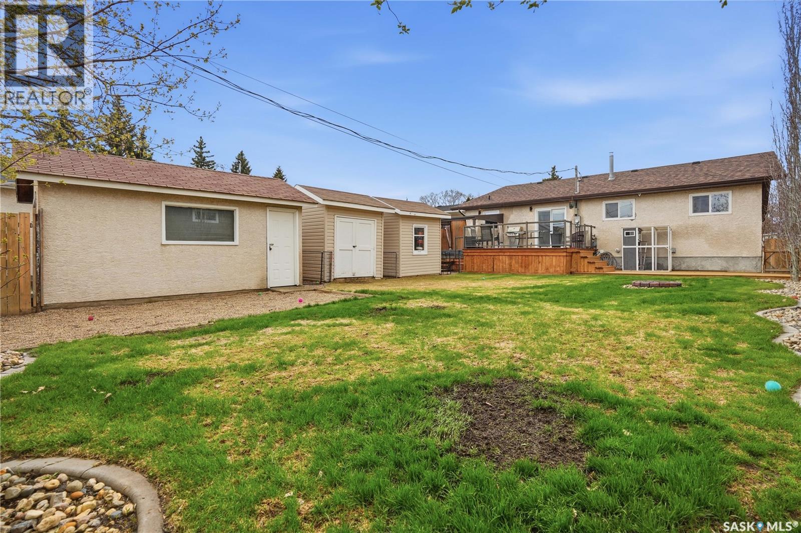 165 3rd Street, Pilot Butte, Saskatchewan  S0G 3Z0 - Photo 38 - SK036638