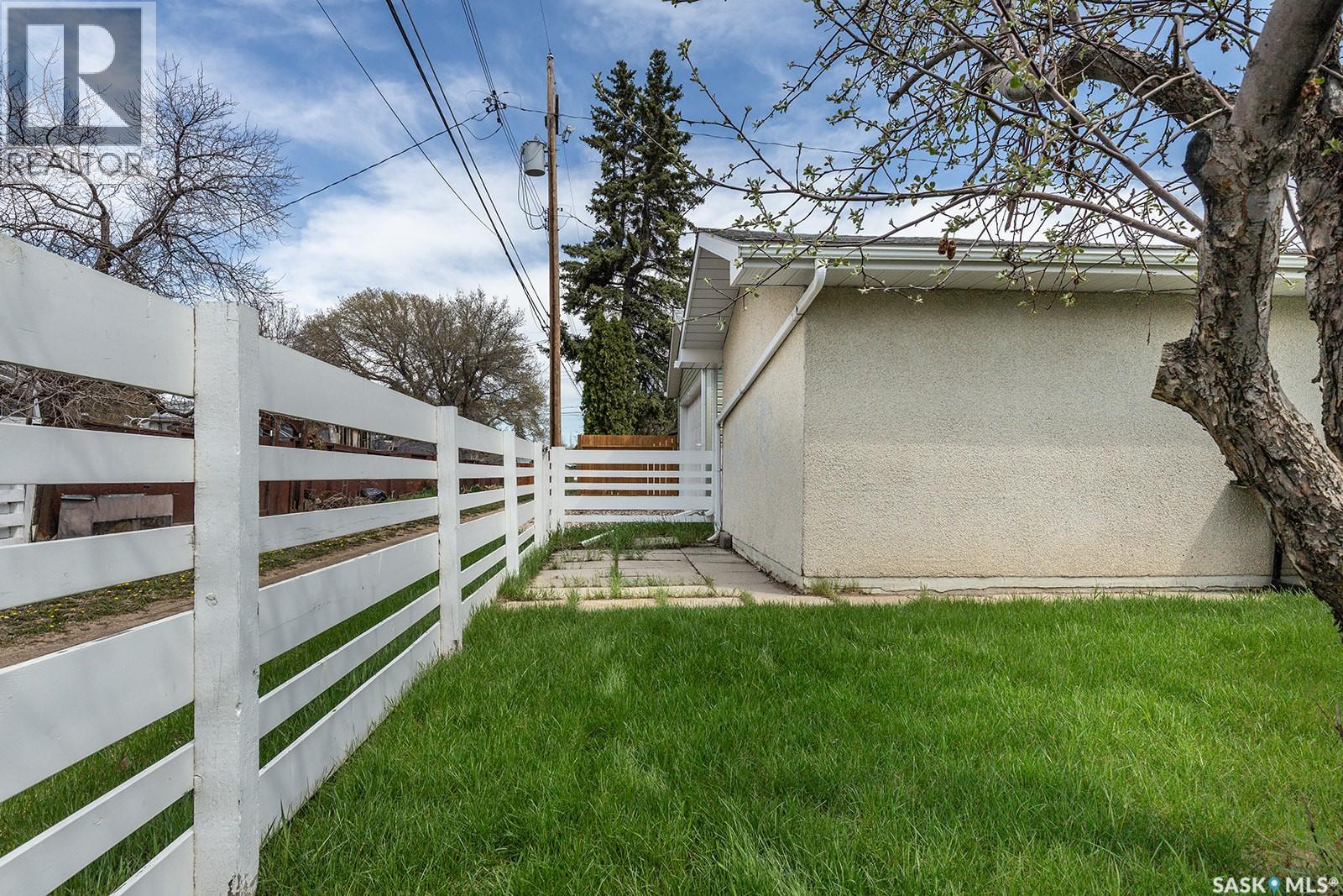 43 Lindsay Drive, Saskatoon, Saskatchewan  S7H 3E2 - Photo 36 - SK036569