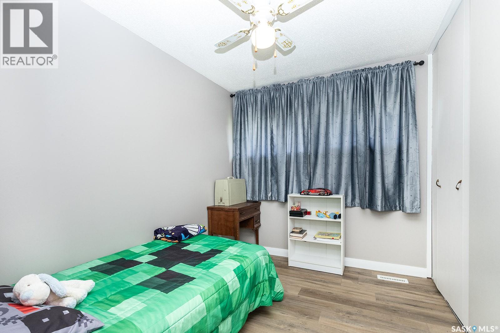 43 Lindsay Drive, Saskatoon, Saskatchewan  S7H 3E2 - Photo 9 - SK036569