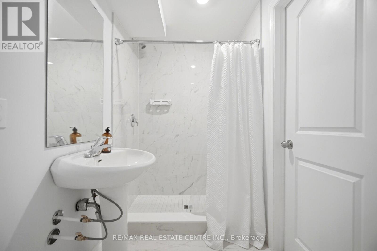 24 Duffel Crescent, Halton Hills, Ontario  L7G 0M1 - Photo 44 - W13121052