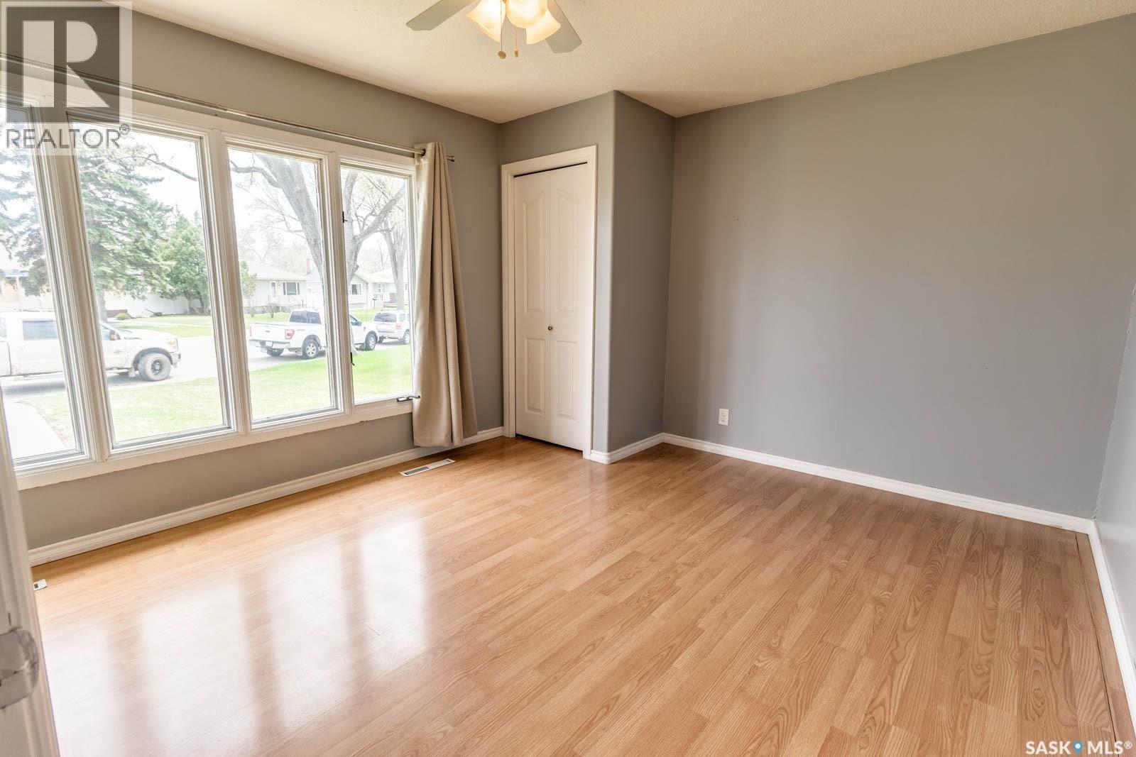 5342 5th Avenue, Regina, Saskatchewan  S4T 0M4 - Photo 17 - SK036542