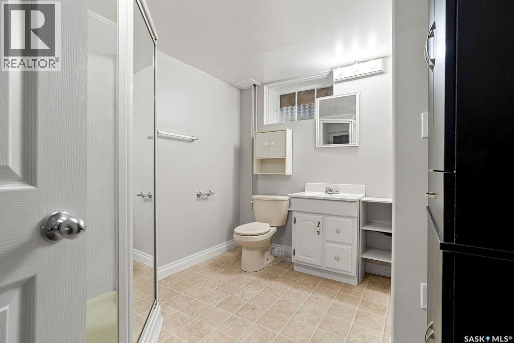 2111 Queen Street, Regina, Saskatchewan  S4T 4C4 - Photo 17 - SK036482