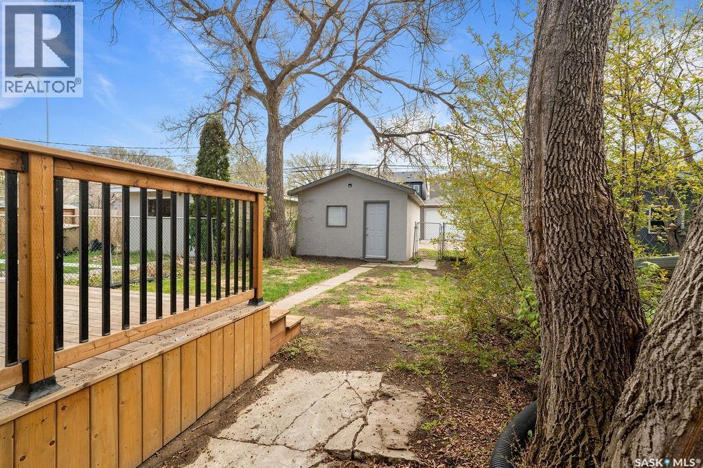 2111 Queen Street, Regina, Saskatchewan  S4T 4C4 - Photo 21 - SK036482