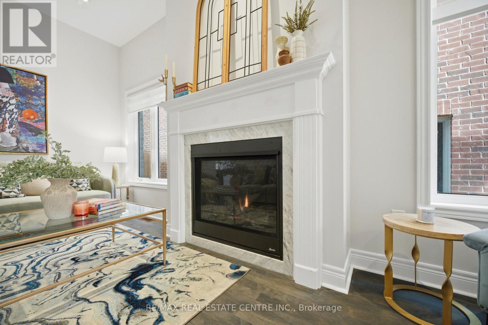24 Duffel Crescent, Halton Hills, Ontario  L7G 0M1 - Photo 9 - W13121052