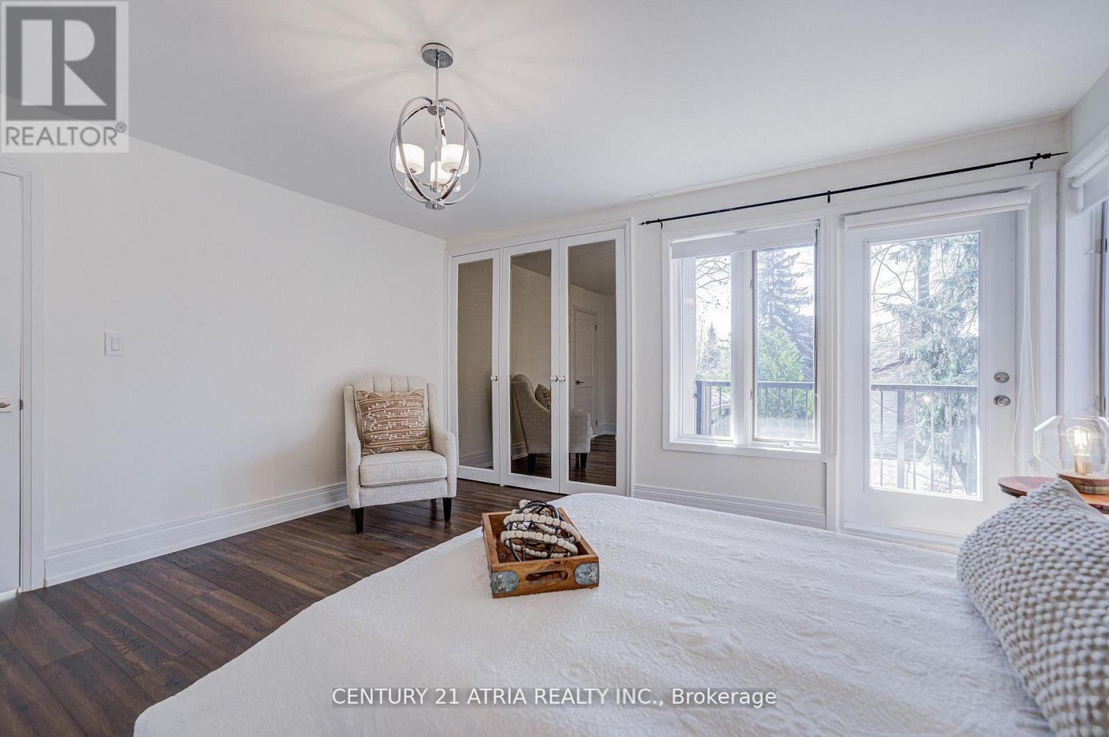 27 Denlow Boulevard, Toronto, Ontario  M3B 1P5 - Photo 32 - C13153796