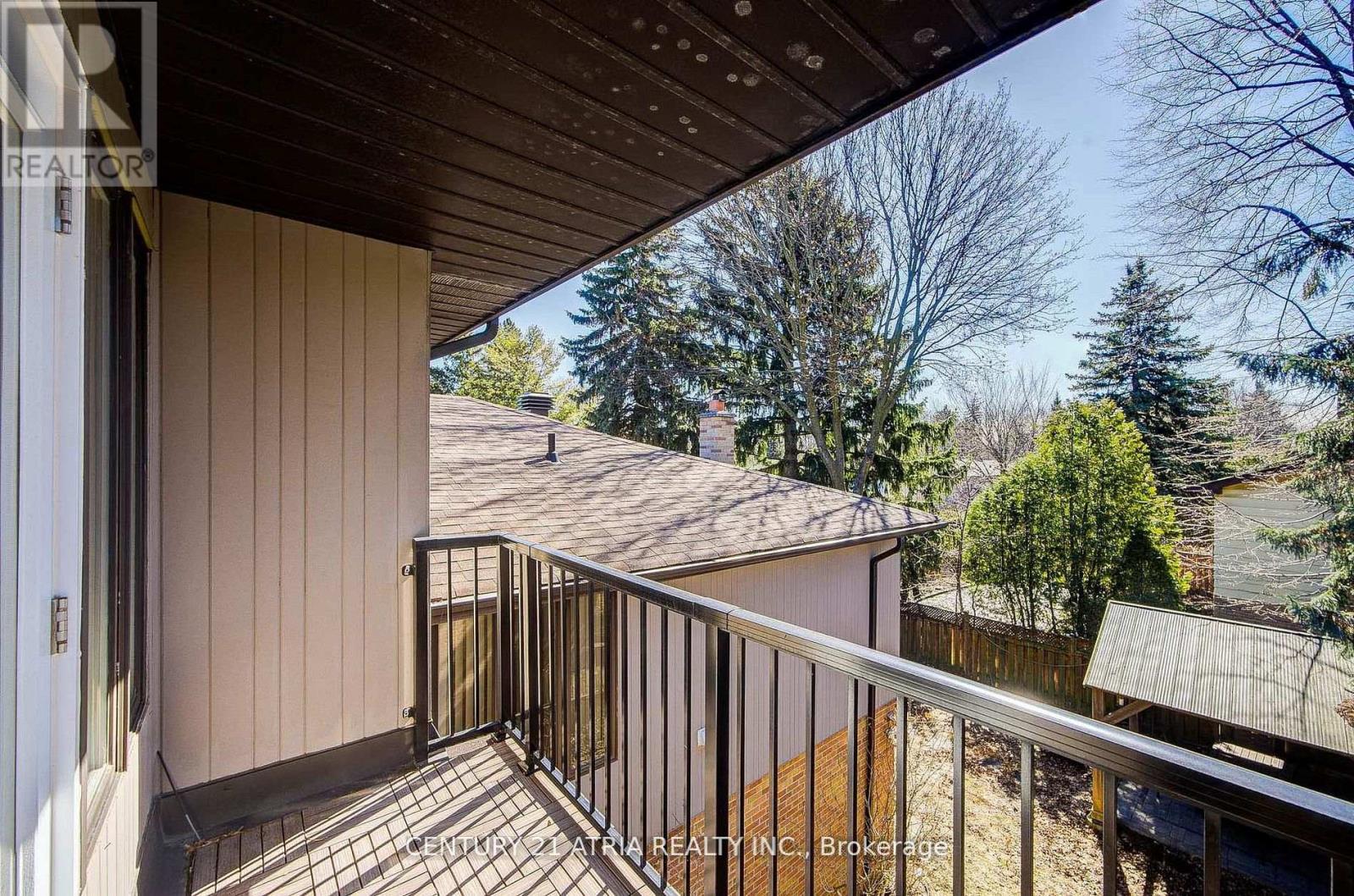 27 Denlow Boulevard, Toronto, Ontario  M3B 1P5 - Photo 33 - C13153796