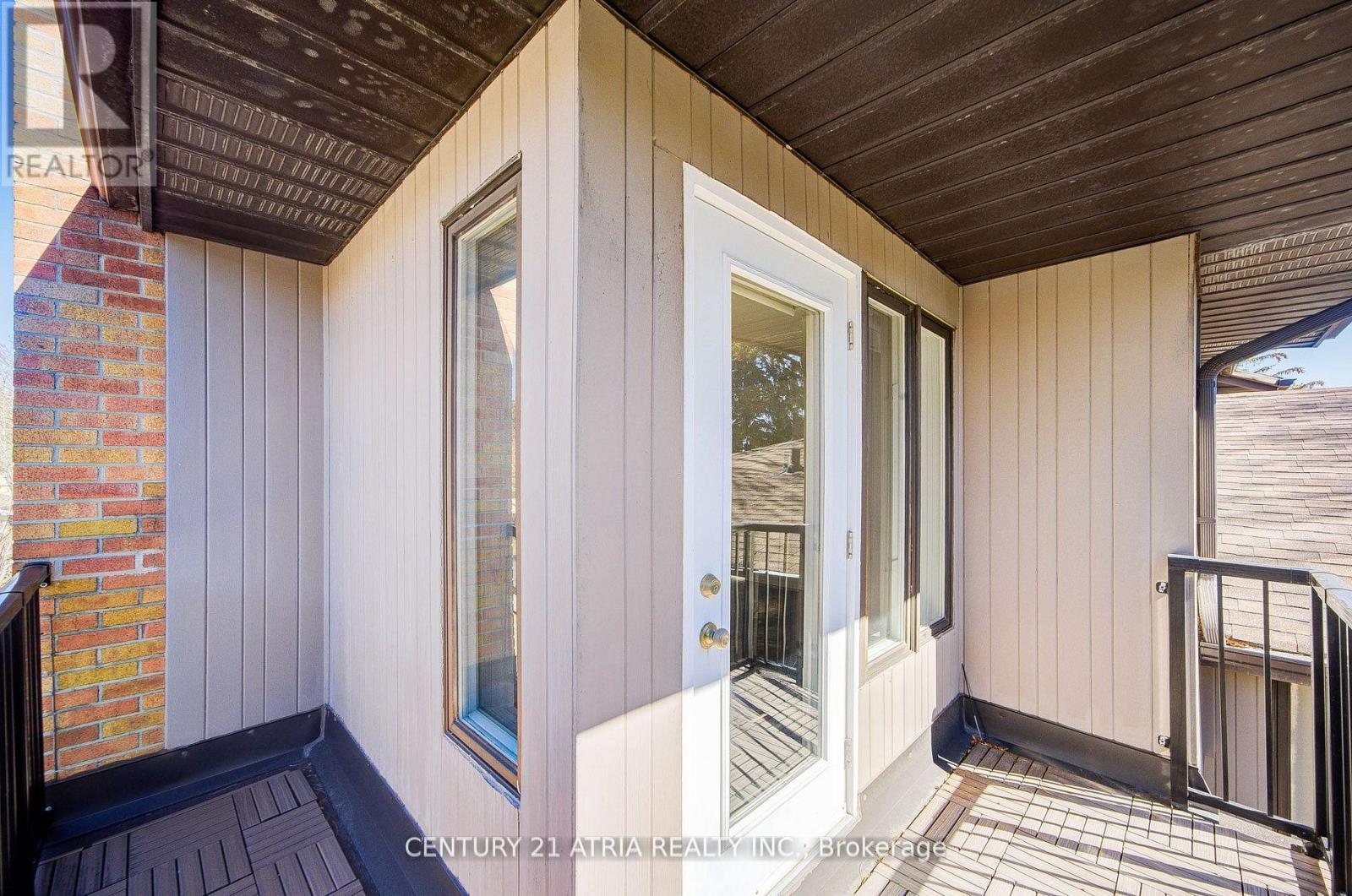 27 Denlow Boulevard, Toronto, Ontario  M3B 1P5 - Photo 34 - C13153796