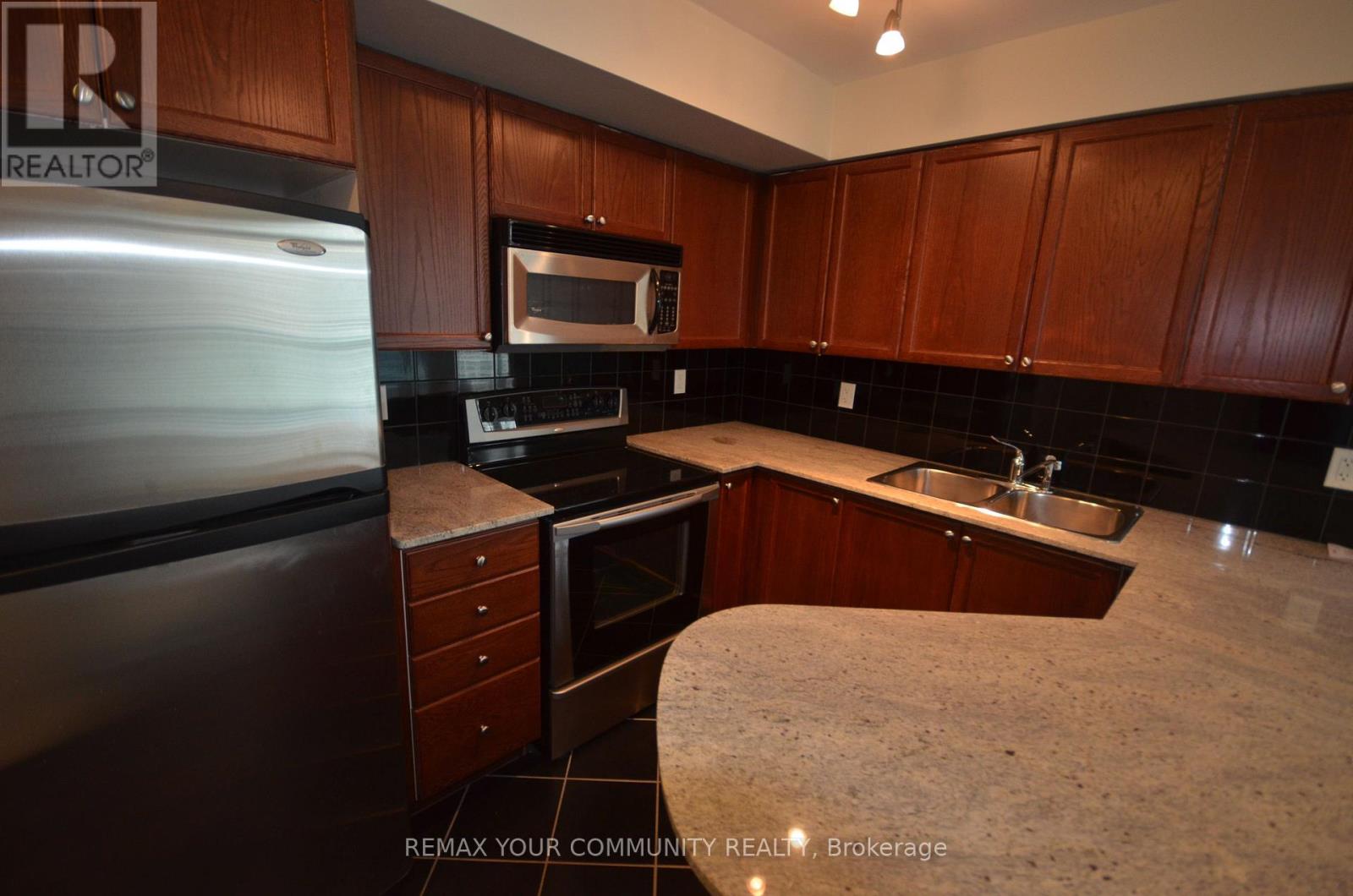 1511 - 231 Fort York Boulevard, Toronto, Ontario  M5V 1B2 - Photo 3 - C13153824