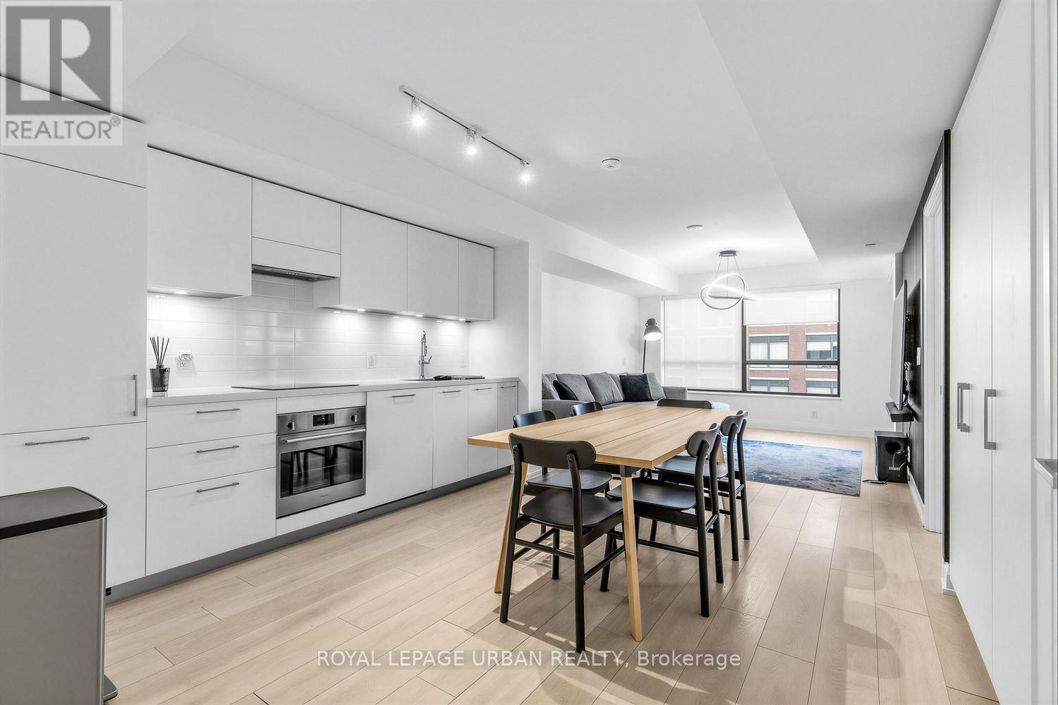 505 - 33 Frederick Todd Way, Toronto, Ontario  M1S 2K2 - Photo 1 - C13153854