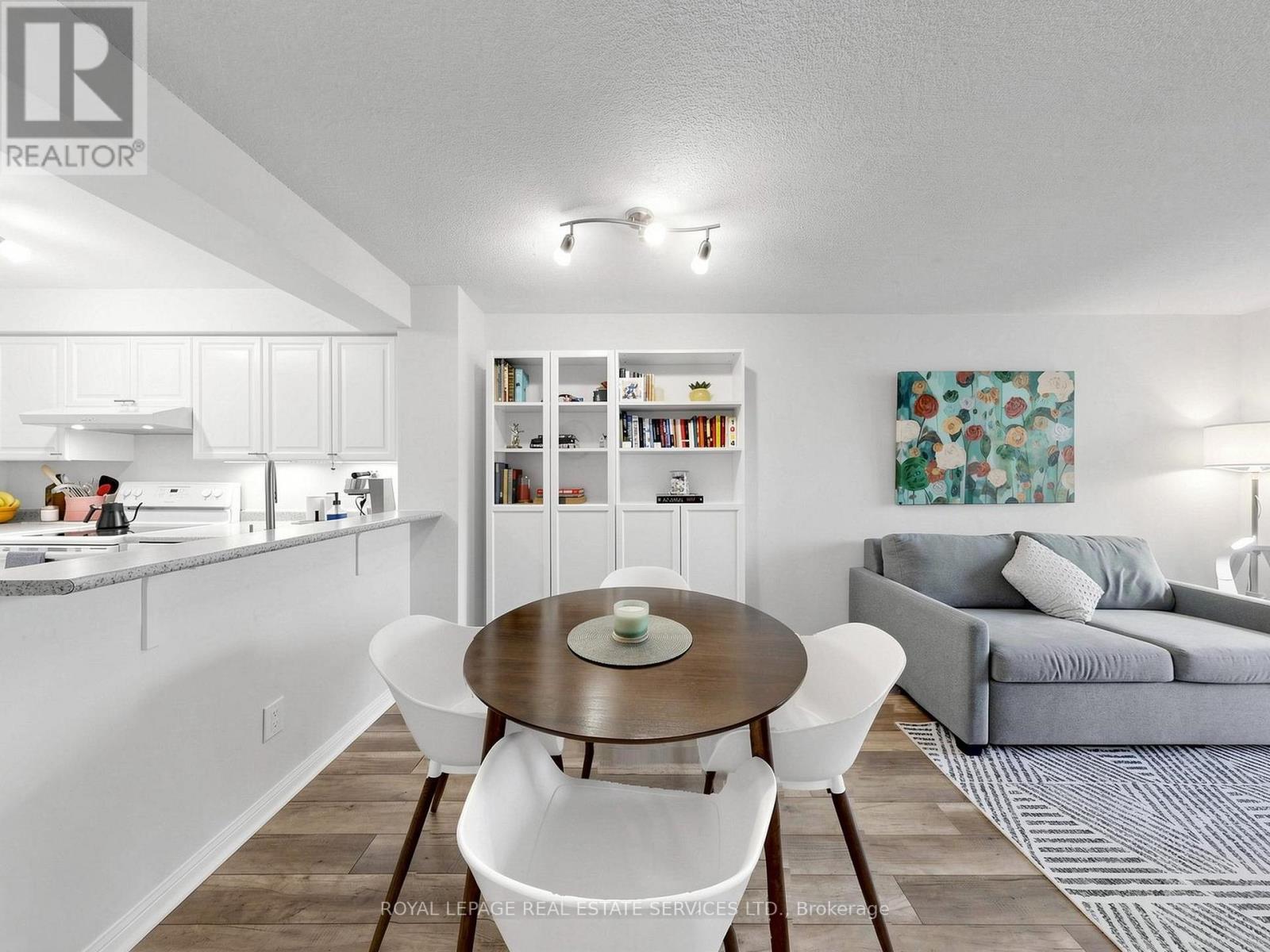203 - 398 Eglinton Avenue, Toronto, Ontario  M4P 3H8 - Photo 15 - C13153858