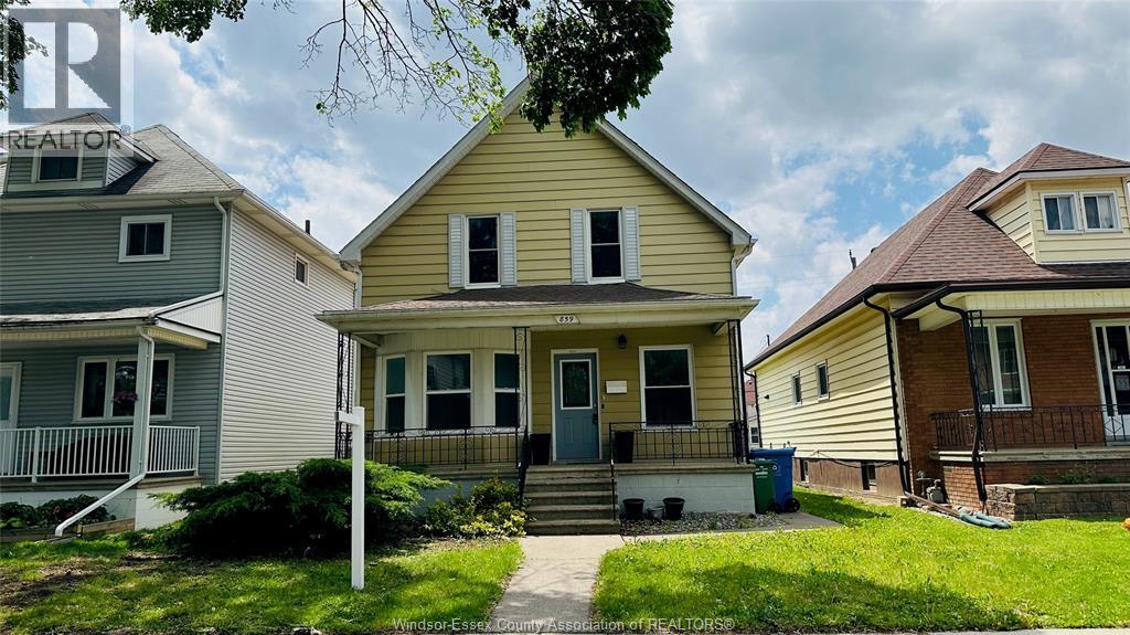 859 Pierre Avenue, Windsor, Ontario  N9A 2K9 - Photo 3 - 26011385