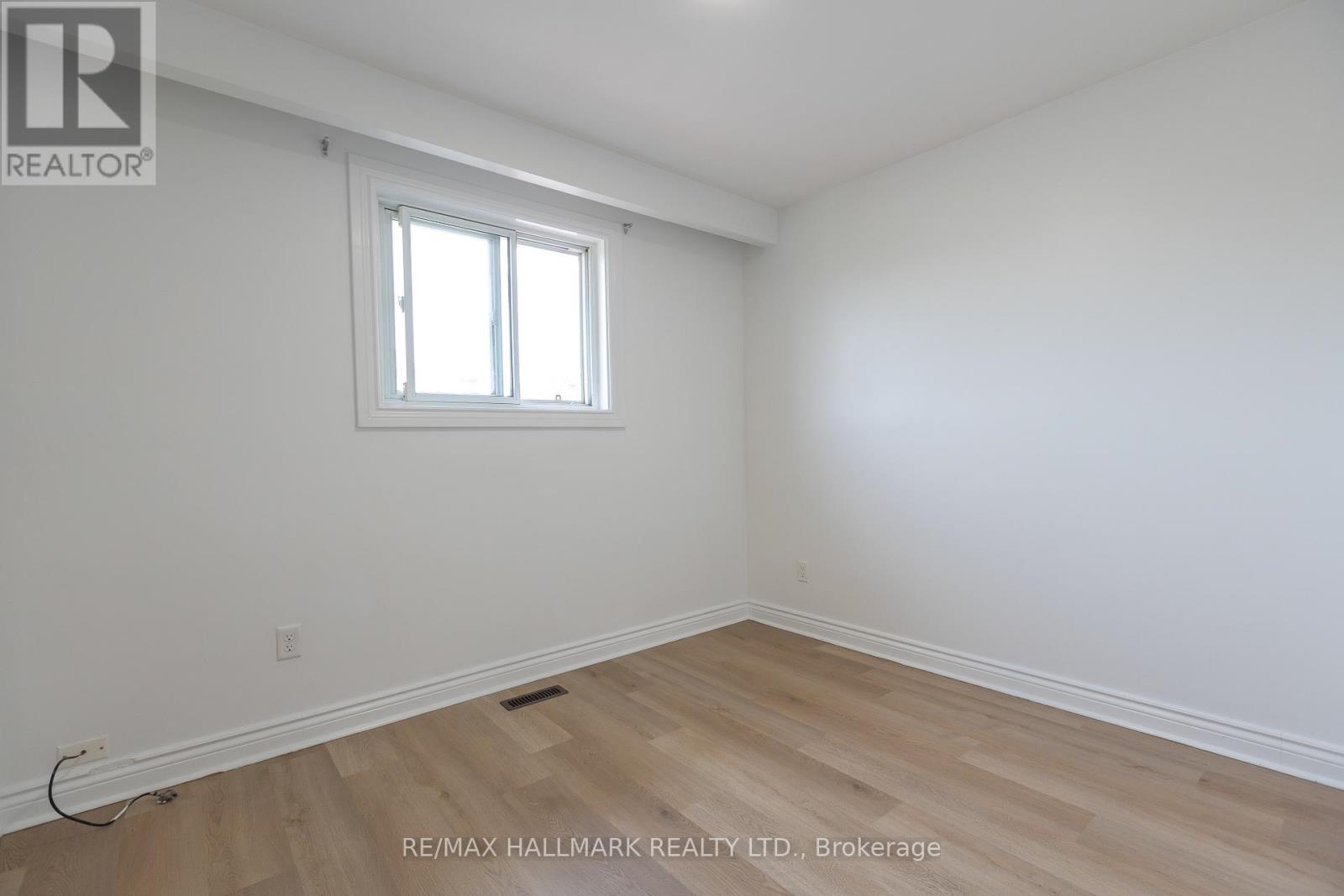 Upper - 243 Apache Trail, Toronto, Ontario  M2H 2W3 - Photo 16 - C13153878