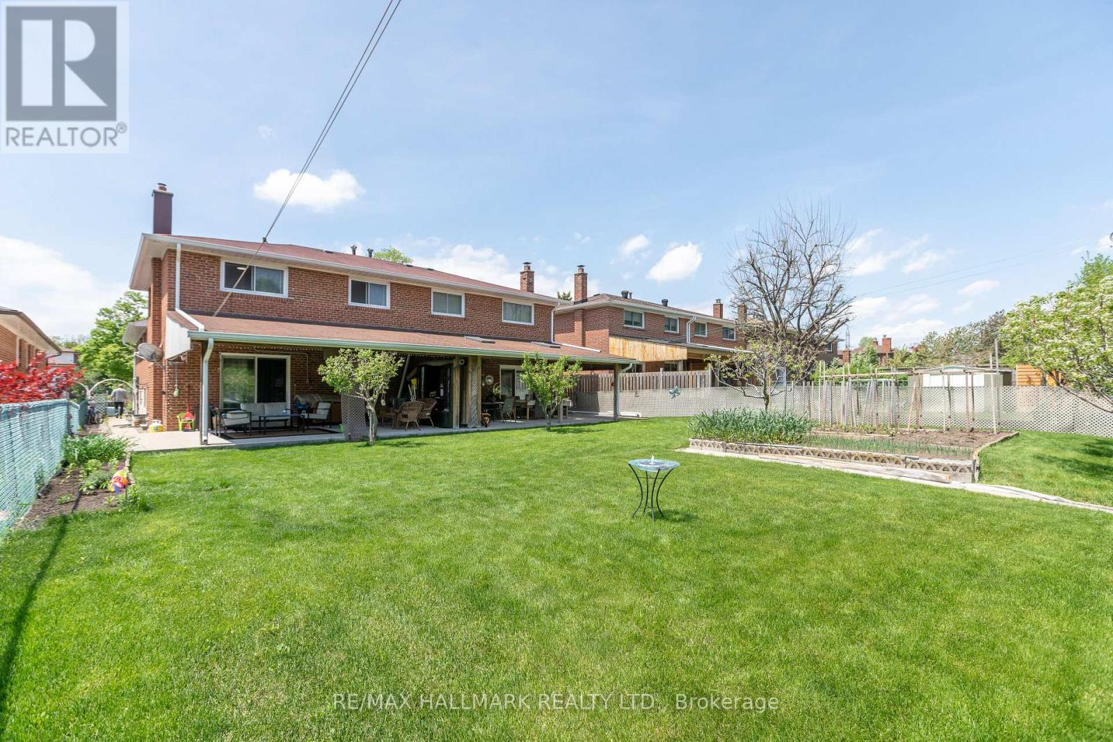 Upper - 243 Apache Trail, Toronto, Ontario  M2H 2W3 - Photo 20 - C13153878