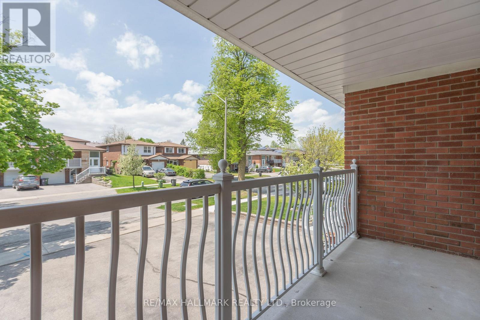 Upper - 243 Apache Trail, Toronto, Ontario  M2H 2W3 - Photo 5 - C13153878