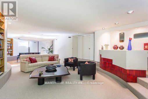 135 Banbury Road, Toronto, Ontario  M3B 2L6 - Photo 14 - C13154162