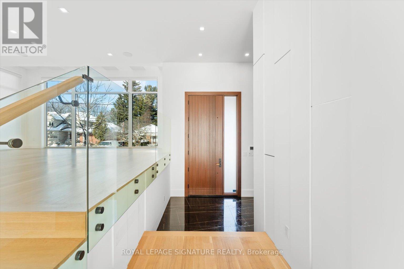 89 Stuart Avenue, Toronto, Ontario  M2N 1B5 - Photo 3 - C13154396