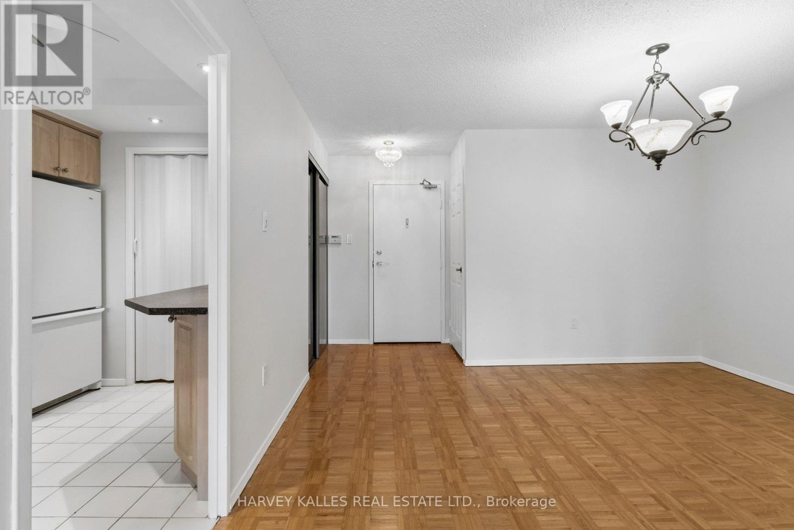 205 - 55 Skymark Drive, Toronto, Ontario  M2H 3N4 - Photo 5 - C13154408