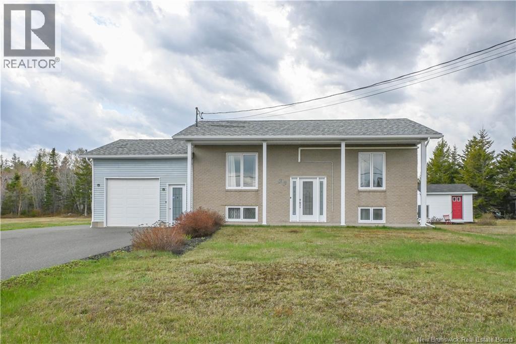 33 De La Baie Street, Maisonnette, New Brunswick  E8N 2A9 - Photo 1 - NB139992