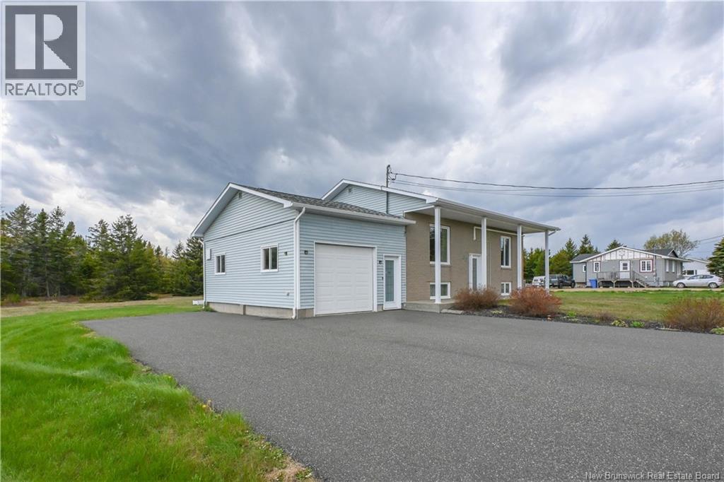 33 De La Baie Street, Maisonnette, New Brunswick  E8N 2A9 - Photo 2 - NB139992