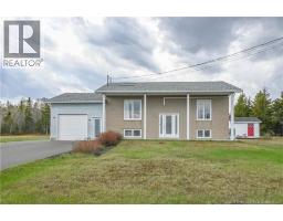 33 de la Baie Street, Maisonnette, New Brunswick