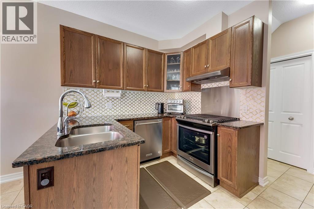 10 Sandybay Avenue, Kitchener, Ontario  N2A 0H7 - Photo 11 - 40824090