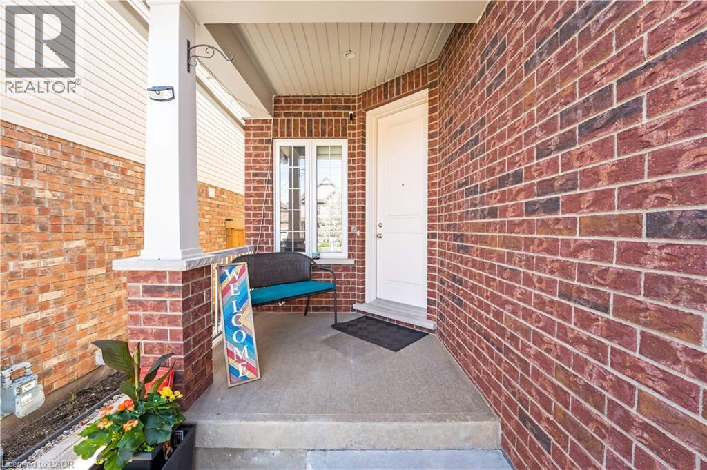 10 Sandybay Avenue, Kitchener, Ontario  N2A 0H7 - Photo 3 - 40824090