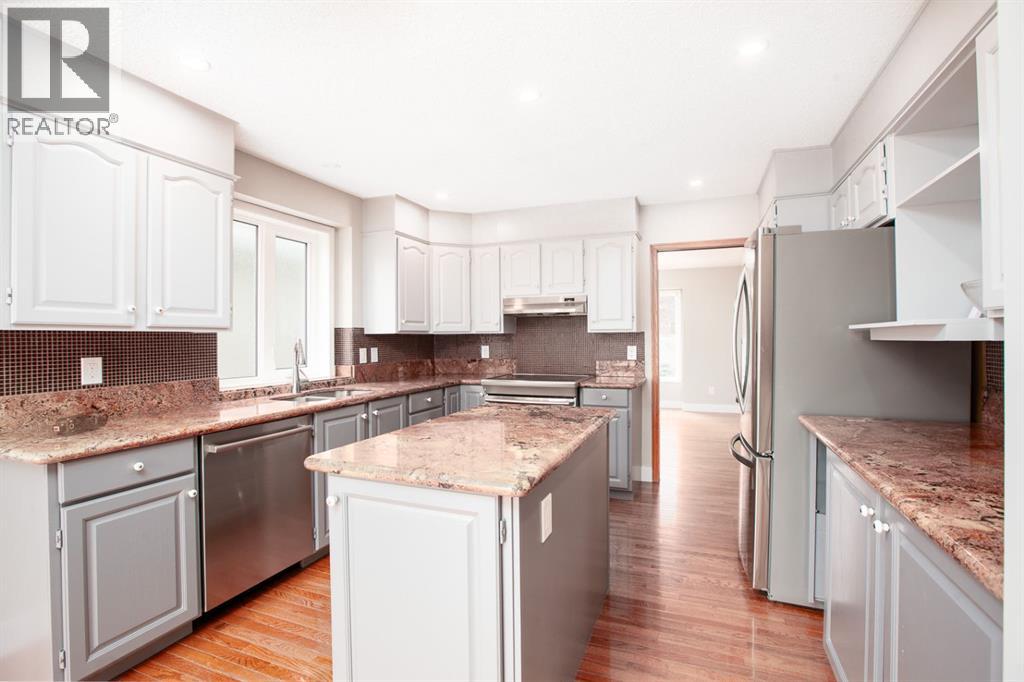24 Sunrise Way, Priddis Greens, Alberta  T0L 1W3 - Photo 6 - A2303634