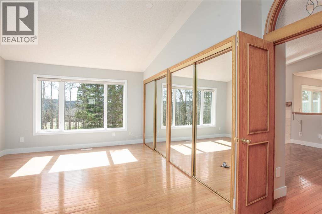 24 Sunrise Way, Priddis Greens, Alberta  T0L 1W3 - Photo 13 - A2303634
