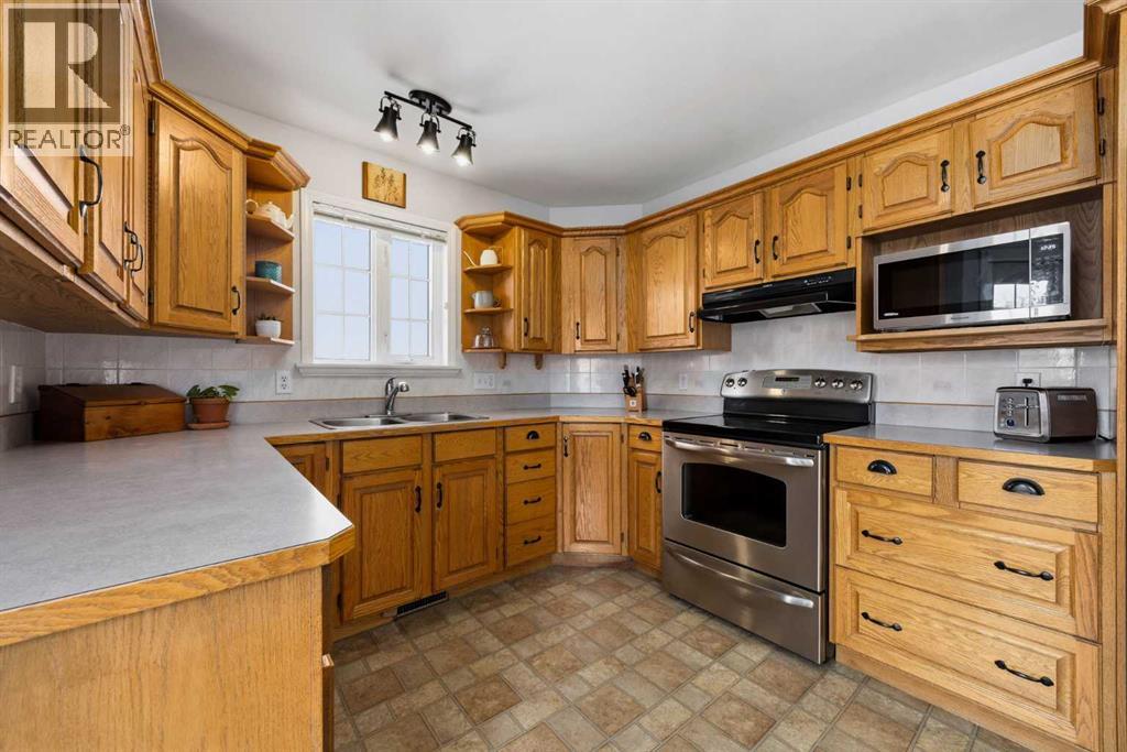 30 Arbour Ridge Circle NW, Calgary, Alberta  T3G 3S9 - Photo 13 - A2305845