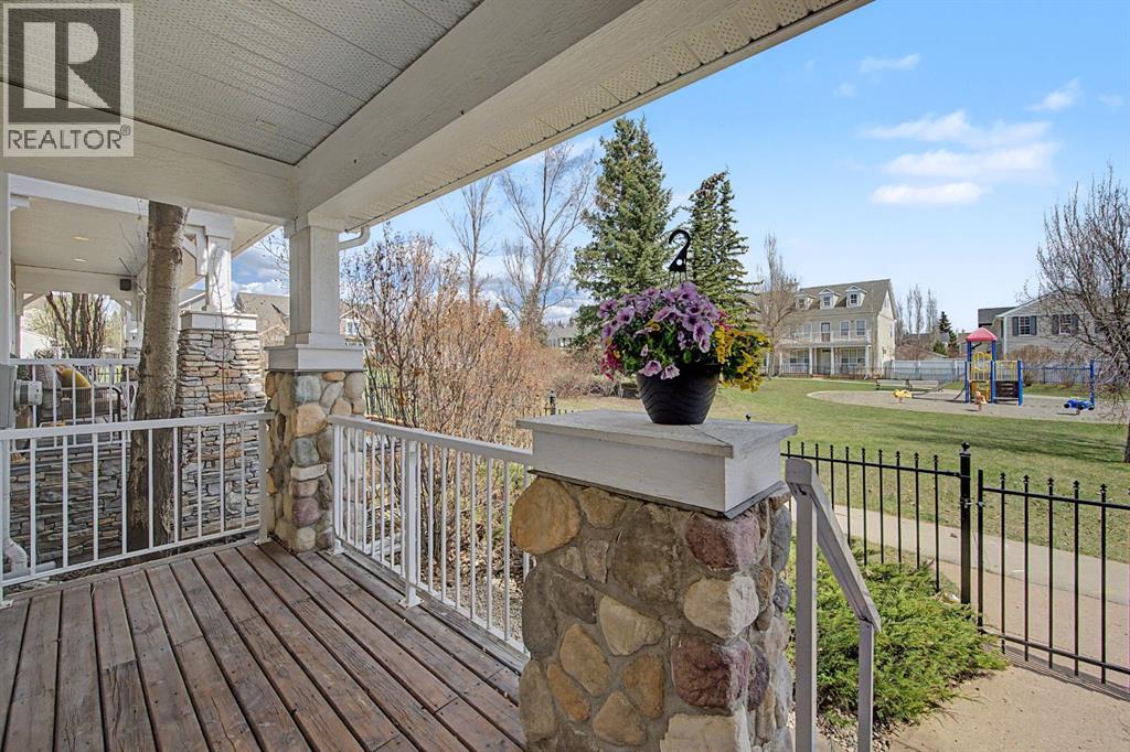 8 Ypres Lane SW, Calgary, Alberta  T2T 6M9 - Photo 2 - A2306239