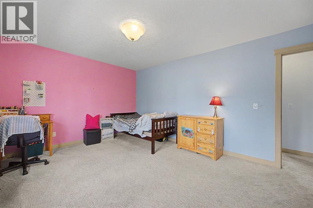 8 Ypres Lane SW, Calgary, Alberta  T2T 6M9 - Photo 21 - A2306239