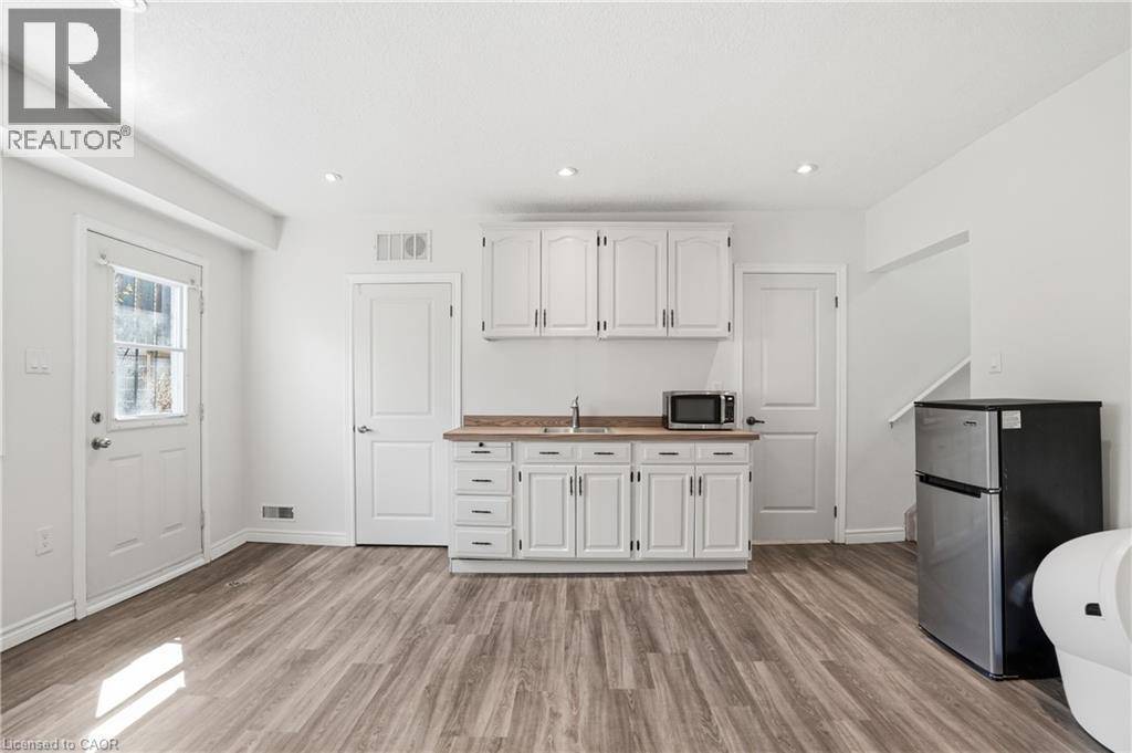 23 Watsons Lane Unit# 10, Dundas, Ontario  L9H 5G9 - Photo 12 - 40831731