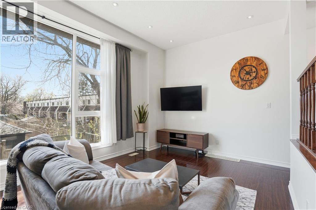 23 Watsons Lane Unit# 10, Dundas, Ontario  L9H 5G9 - Photo 5 - 40831731