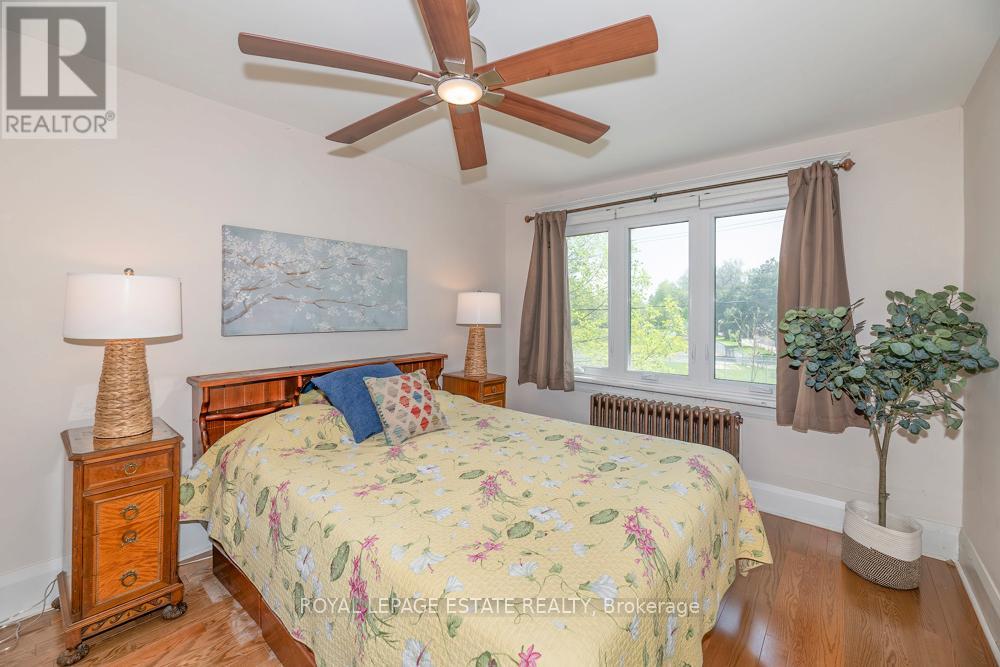 58 Chatham Avenue, Toronto, Ontario  M4J 1K6 - Photo 14 - E13154028