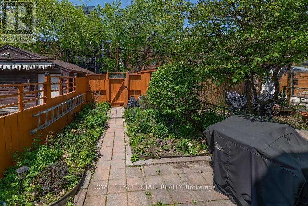 58 Chatham Avenue, Toronto, Ontario  M4J 1K6 - Photo 21 - E13154028