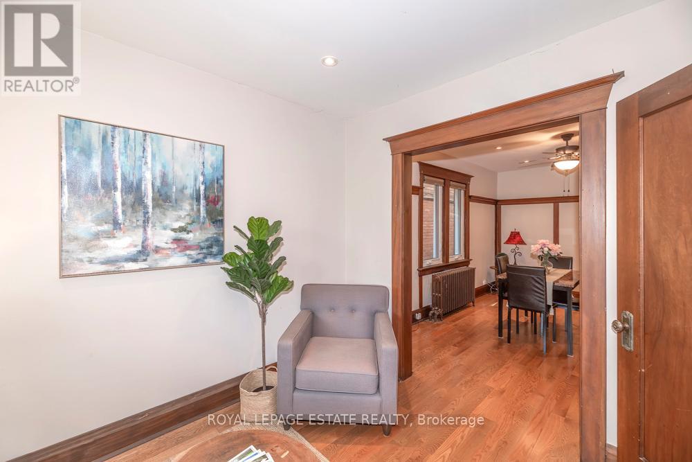 58 Chatham Avenue, Toronto, Ontario  M4J 1K6 - Photo 7 - E13154028