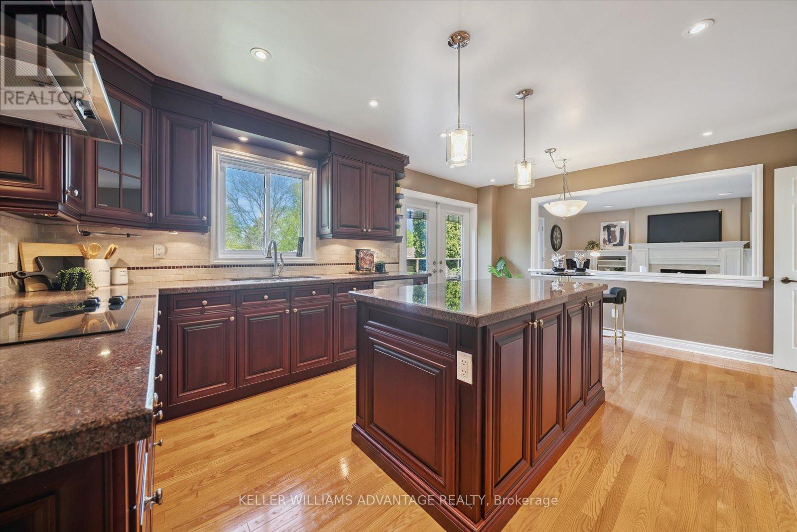 72 Bonacres Avenue, Toronto, Ontario  M1C 3B9 - Photo 10 - E13154078