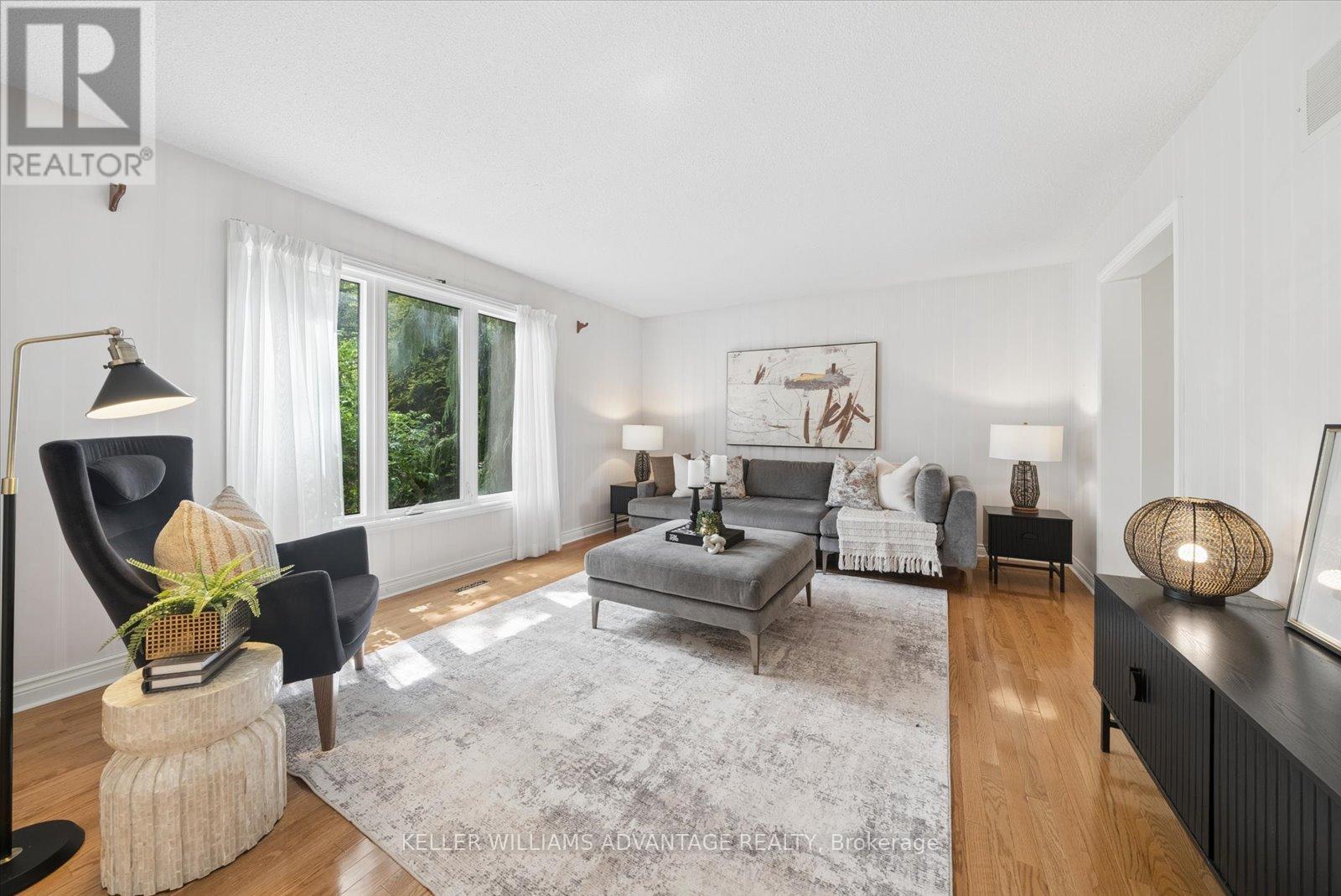 72 Bonacres Avenue, Toronto, Ontario  M1C 3B9 - Photo 4 - E13154078