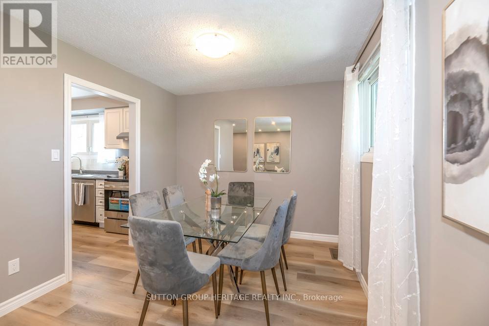 1418 Palmetto Drive, Oshawa, Ontario  L1K 1N2 - Photo 11 - E13154140
