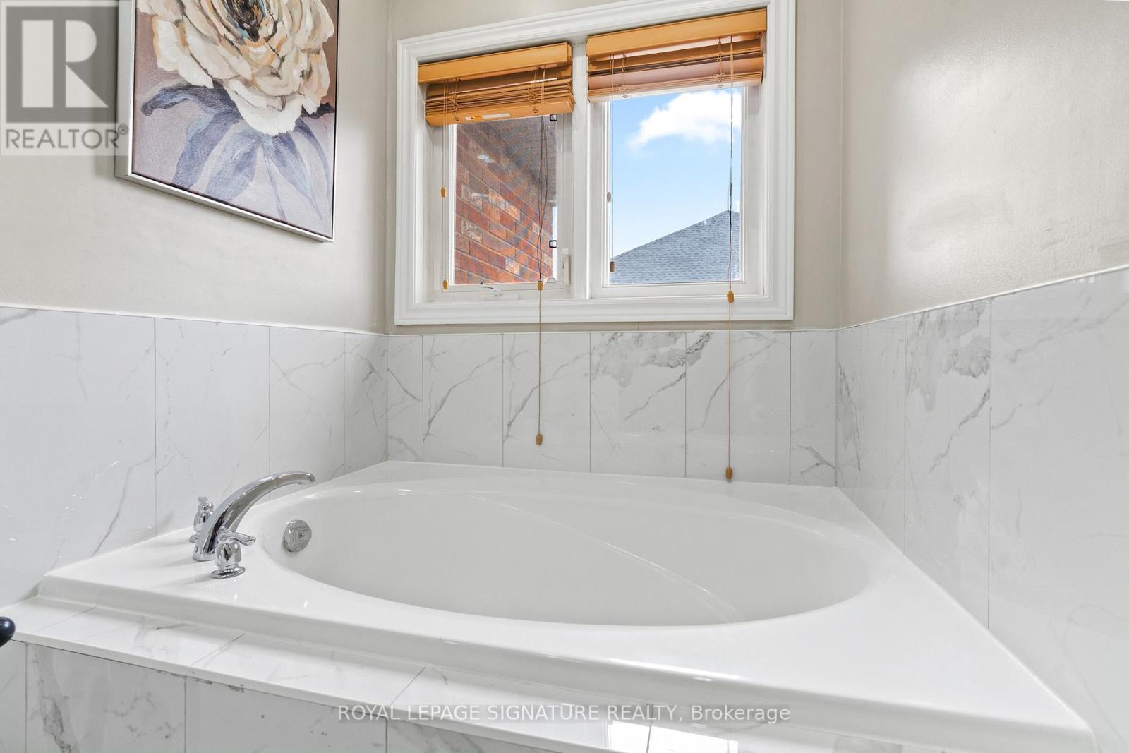 34 Keywood Street, Ajax, Ontario  L1Z 2E4 - Photo 21 - E13154192