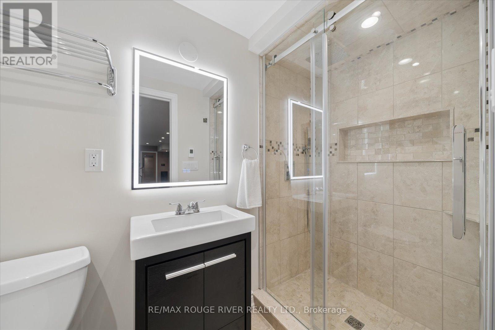 34 Glen Hill Drive, Whitby, Ontario  L1N 7A1 - Photo 40 - E13154280