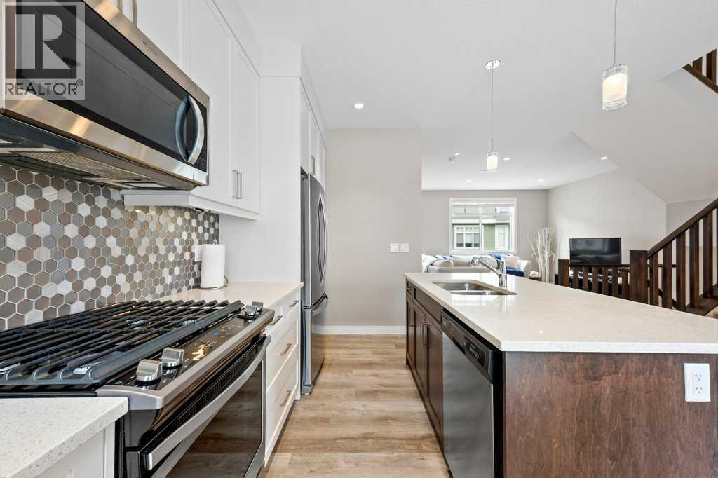 205 Wentworth Row SW, Calgary, Alberta  T3H 1Y1 - Photo 10 - A2312427