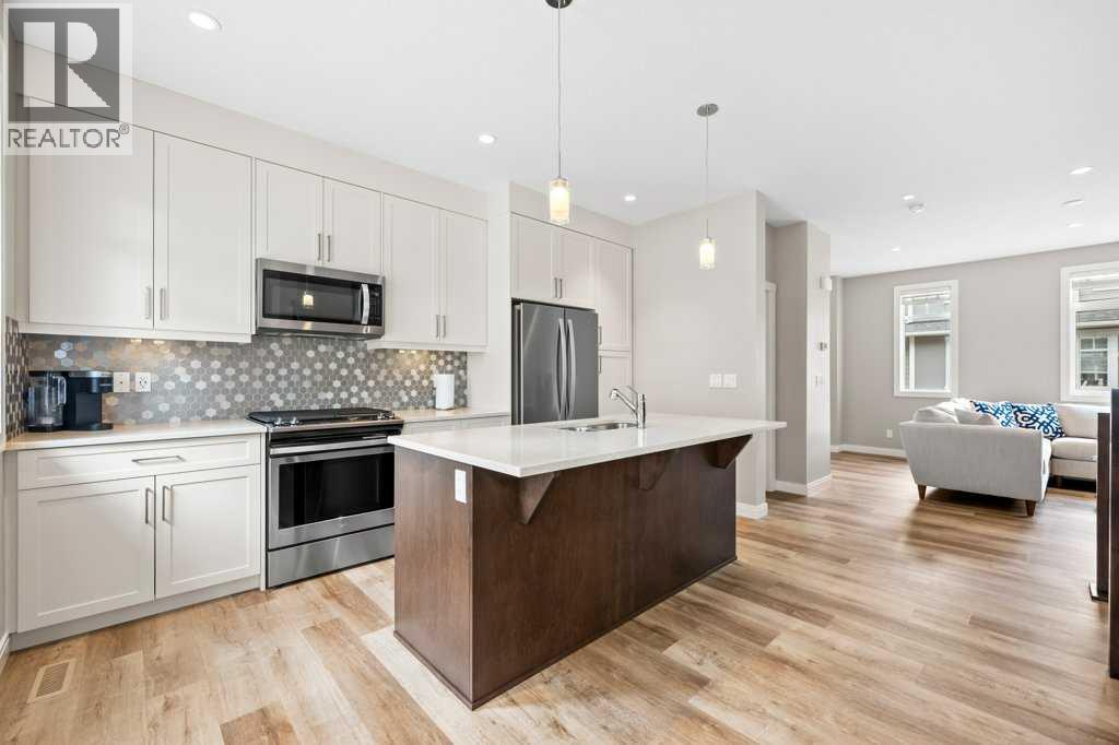 205 Wentworth Row SW, Calgary, Alberta  T3H 1Y1 - Photo 9 - A2312427