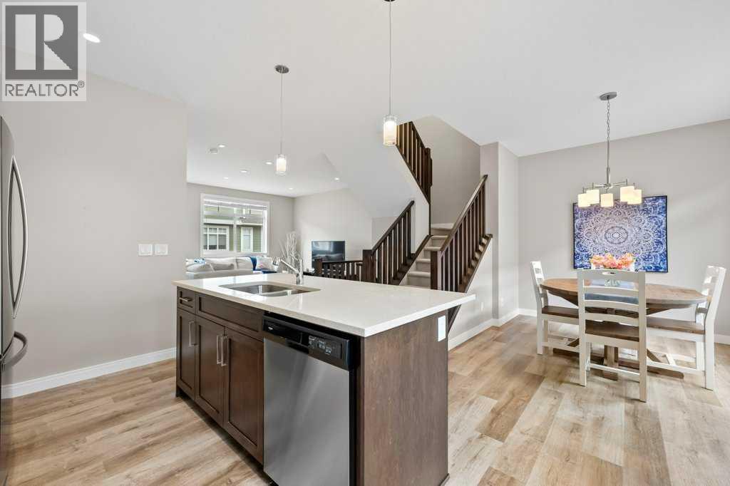 205 Wentworth Row SW, Calgary, Alberta  T3H 1Y1 - Photo 11 - A2312427