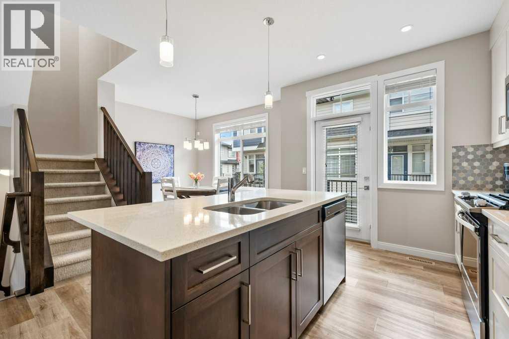 205 Wentworth Row SW, Calgary, Alberta  T3H 1Y1 - Photo 12 - A2312427