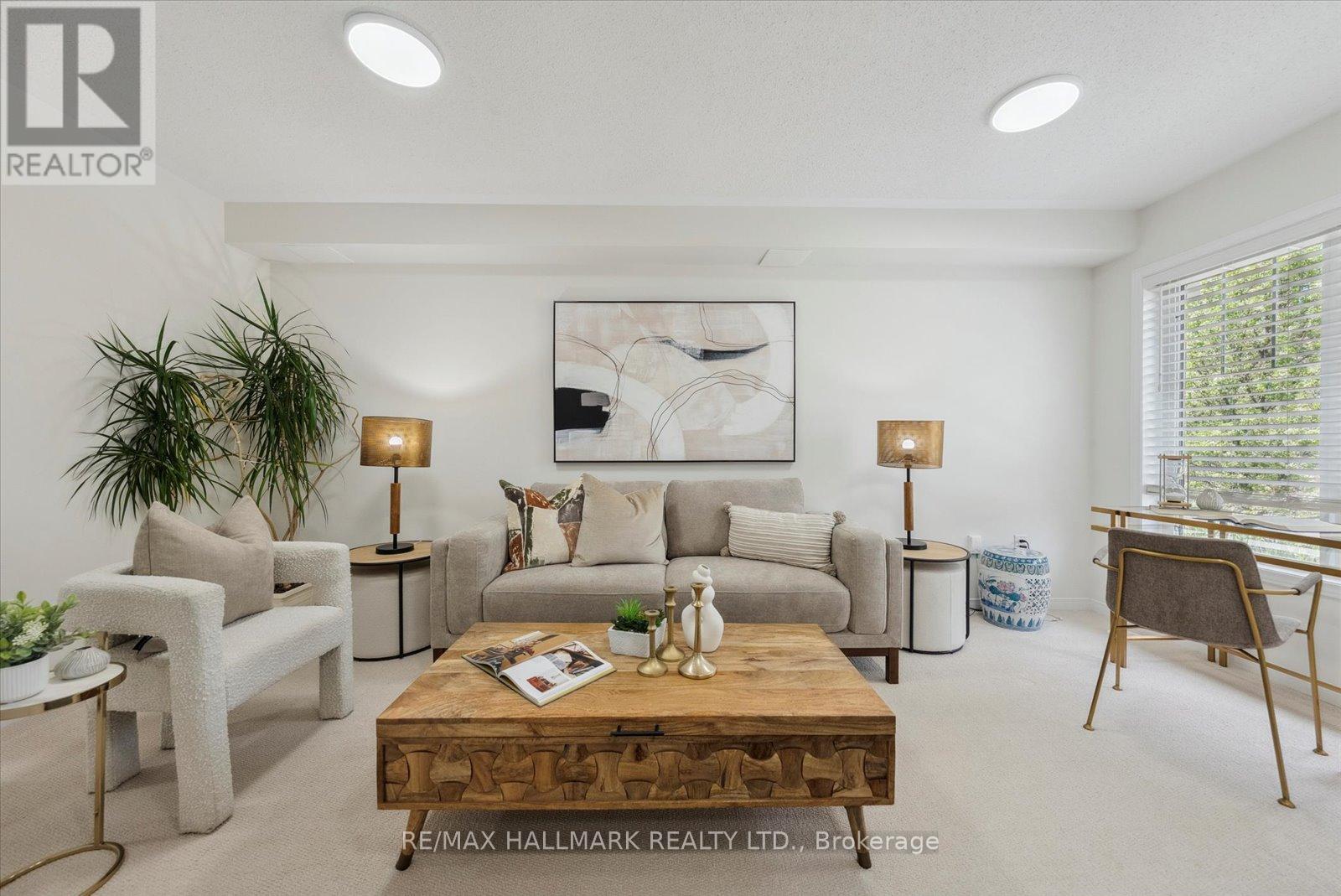 17 Valliere Drive, Markham, Ontario  L6C 0M7 - Photo 6 - N13153778